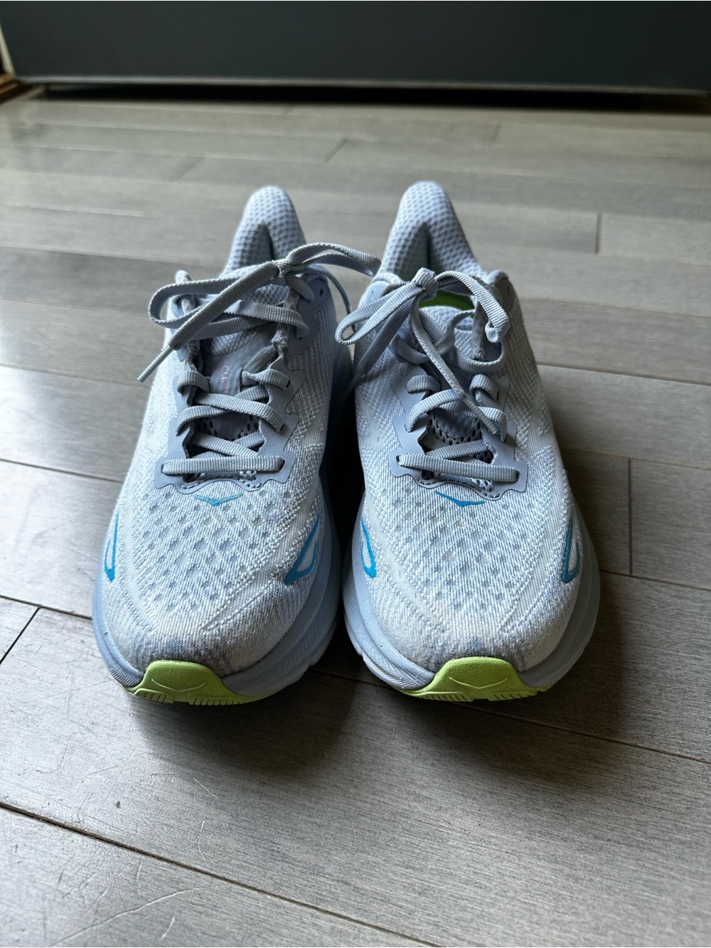 Women’s Hoka Clifton 9 Gray Athletic Walking Running Lace Up Sneaker Shoes Sz 7 - Picture 2 of 7
